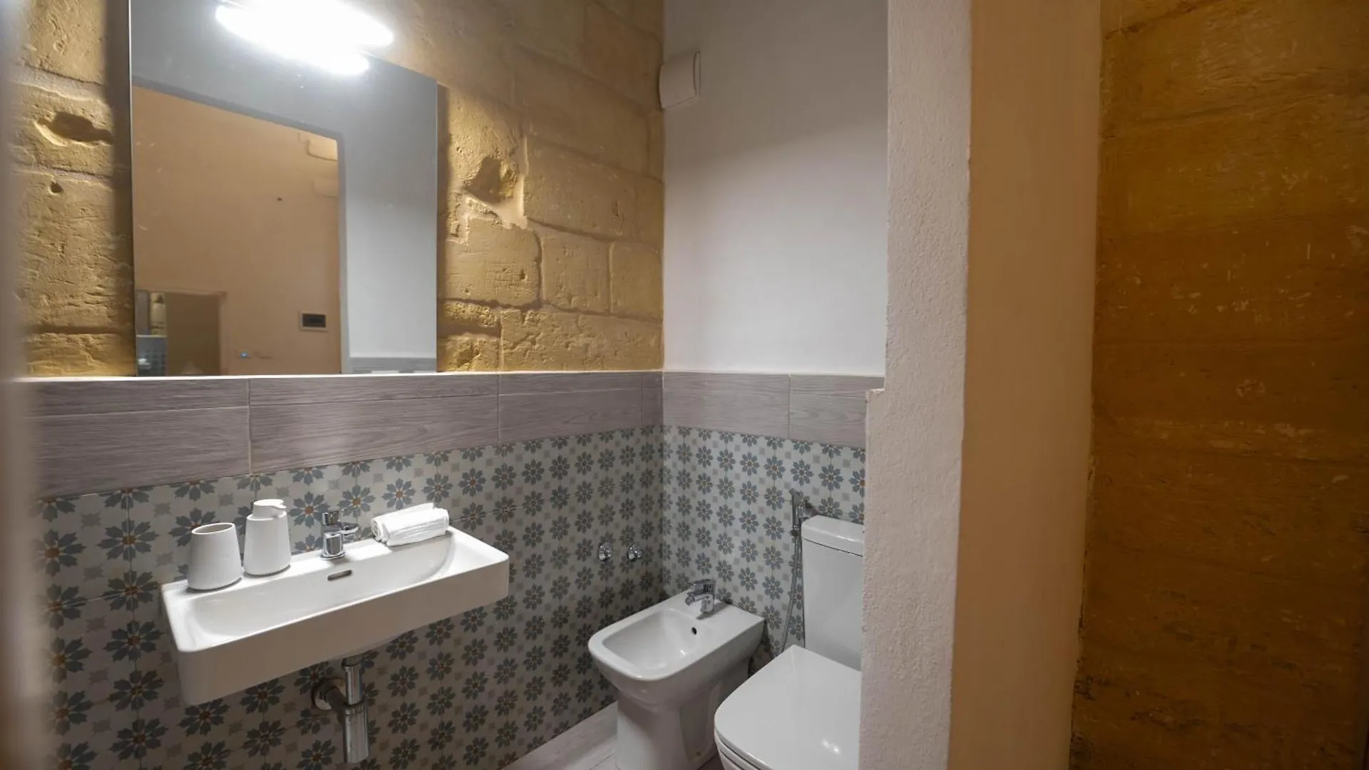 Blue House Bed & Breakfast Birgu