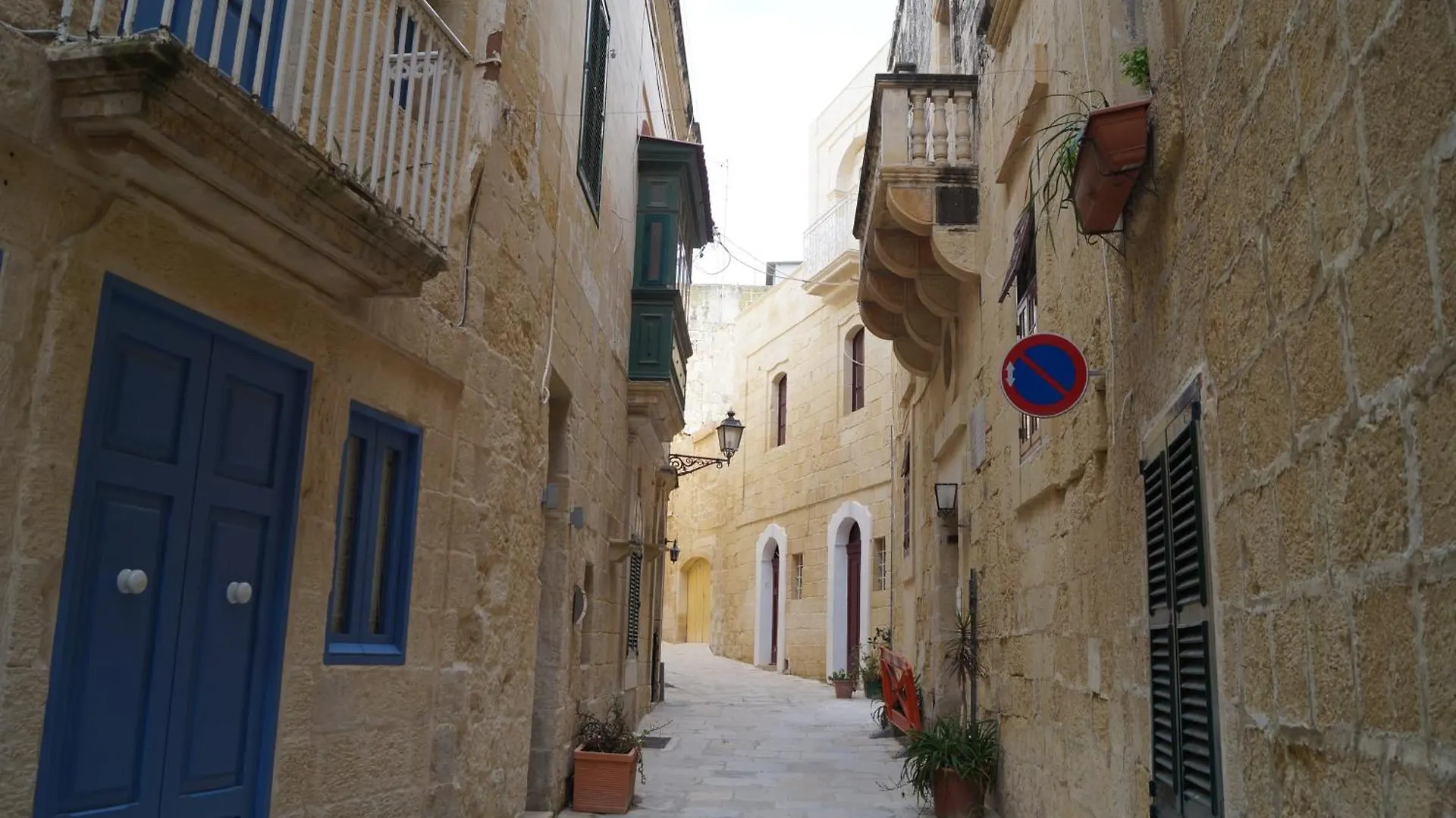 Blue House Bed and Breakfast Birgu Bed & Breakfast