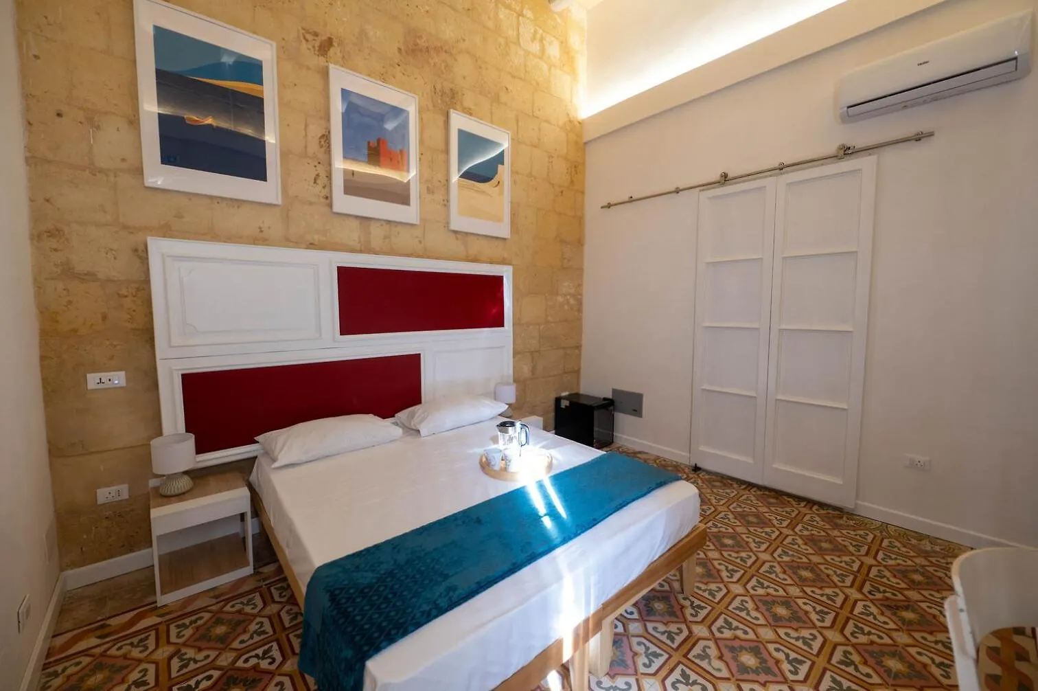 Blue House Bed and Breakfast Birgu Bed & Breakfast