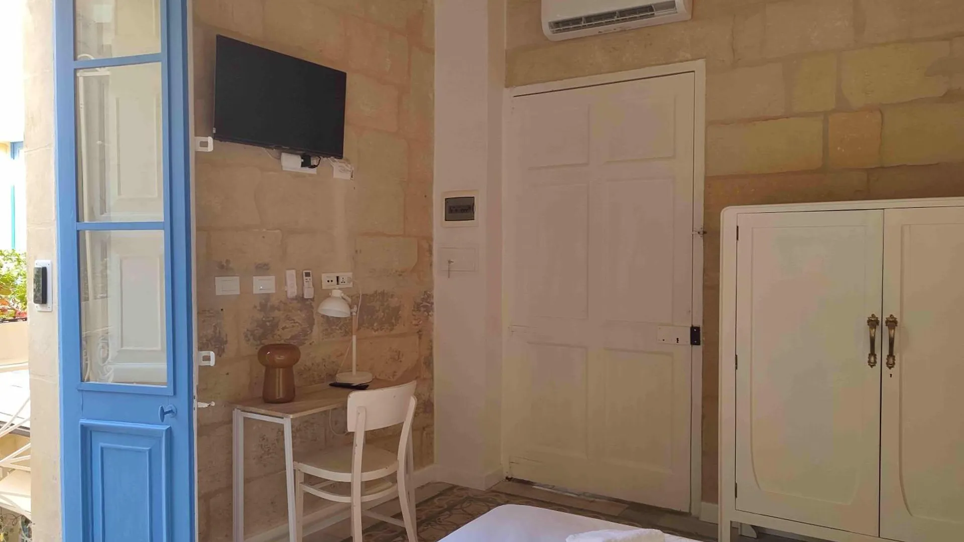 Blue House Bed and Breakfast Birgu Malta